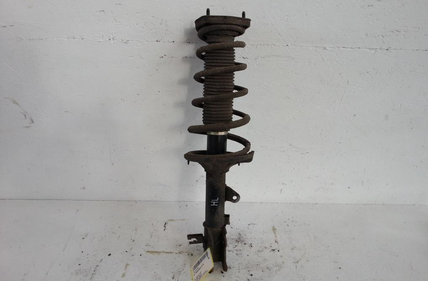 KIA Cerato Federbein Stossd&auml;mpfer hinten linkss 1,6 76kw Benzin 5trg Bj 06